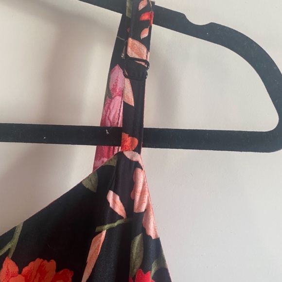 Old Navy Hawaiian Print Floral Dress - Picture 2 of 7